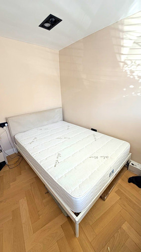 Beds double white - beds,